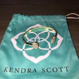 Elton gold cuff bracelet in rose drusy